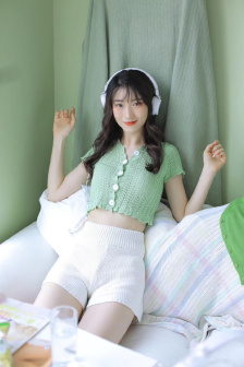 ELLE